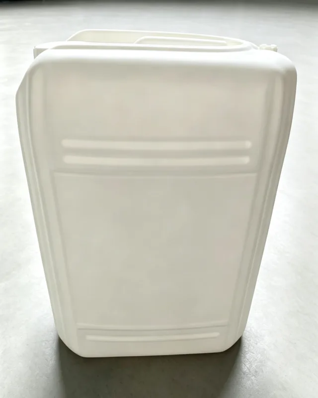 Square Container Sample — Alternate View shown in supplied trial-sample imagery.