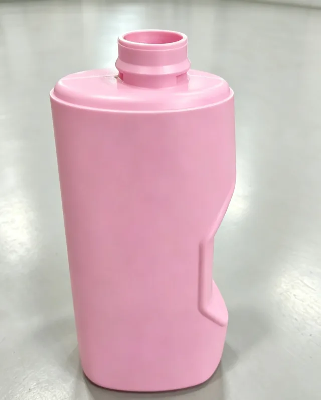 Rectangular Side-Handle Container shown in supplied trial-sample imagery.