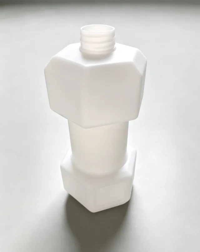 Hexagonal Bottle Sample shown in supplied trial-sample imagery.