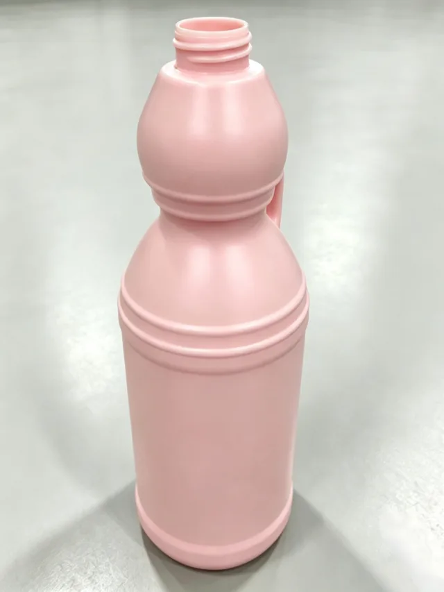 Round Bottle Sample — Alternate View shown in supplied trial-sample imagery.