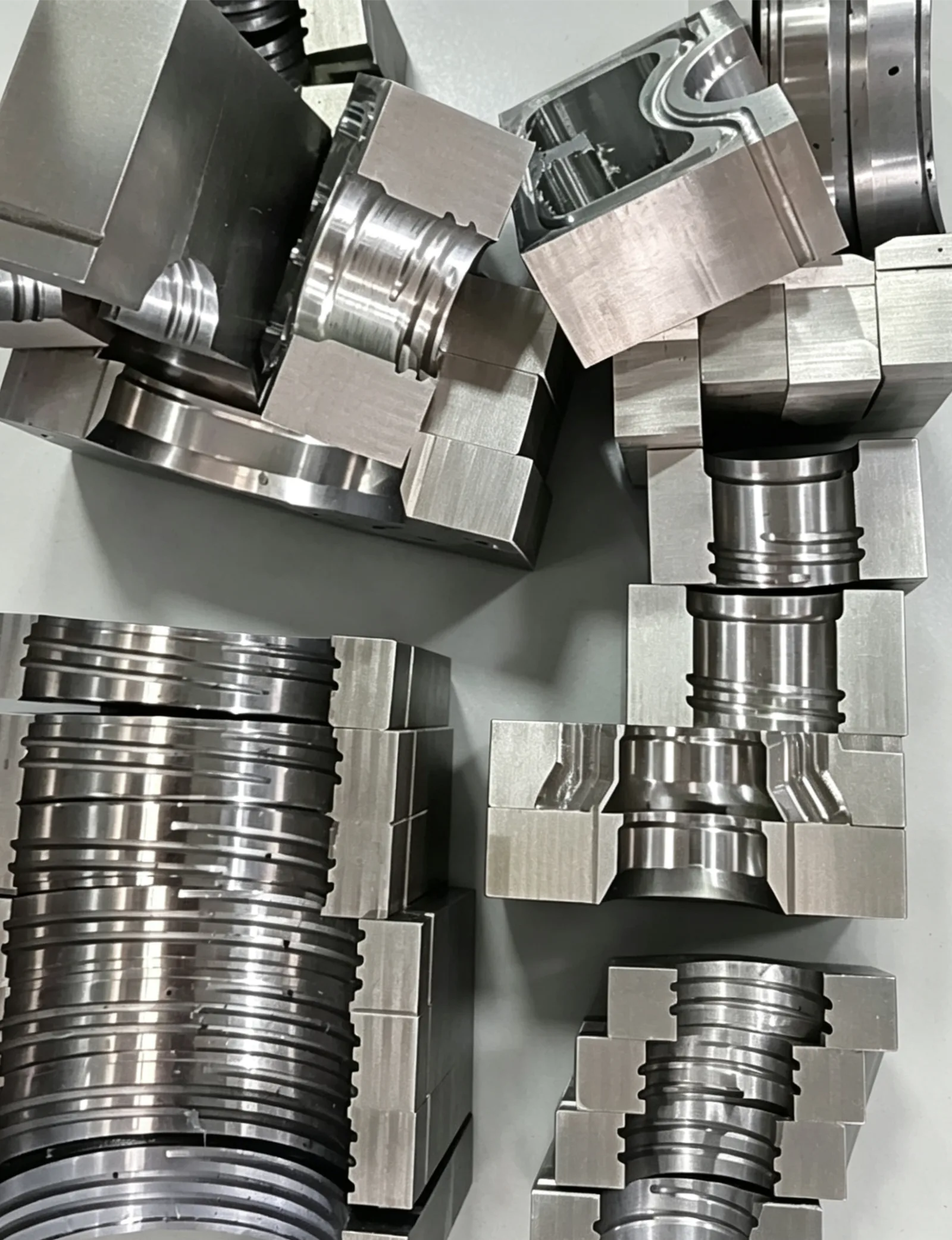 Thread Insert for Blow Mould
