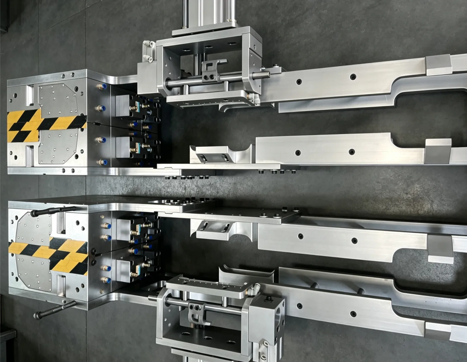 HDPE Container Mould Reference