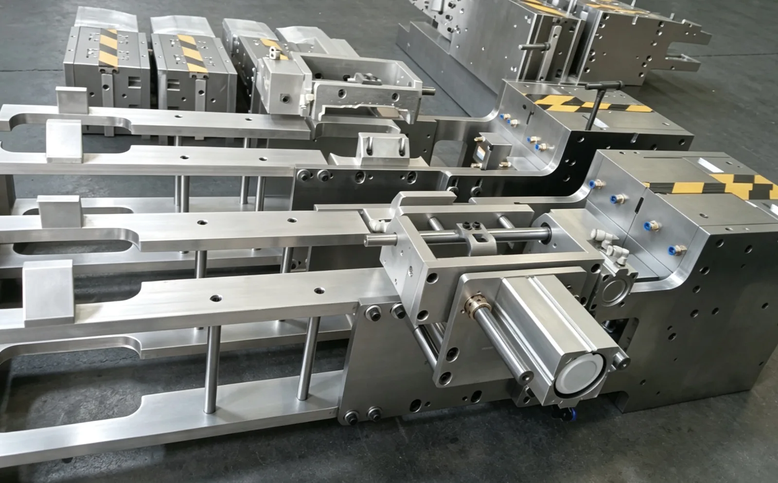HDPE Bottle Mould