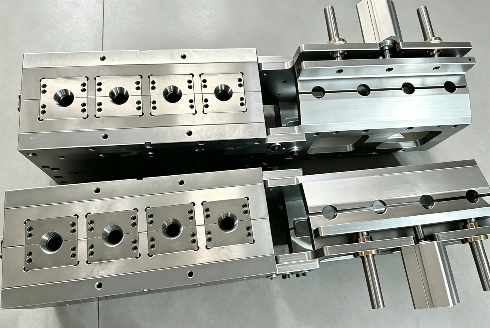 HDPE Bottle Mould — Alternate View